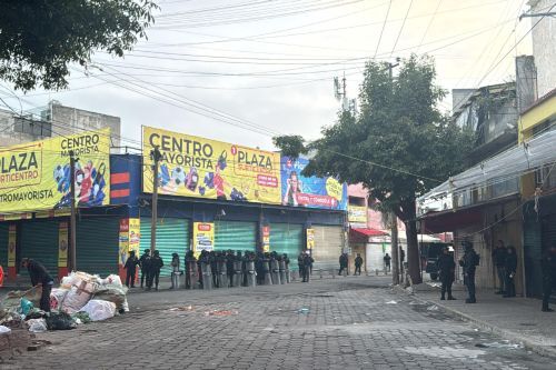 Recupera ayuntamiento espacios públicos en la zona Terminal-Mercado Juárez y retira comercio informal